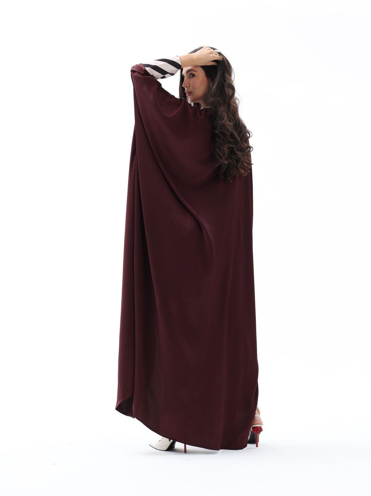 Línea Abaya — Line