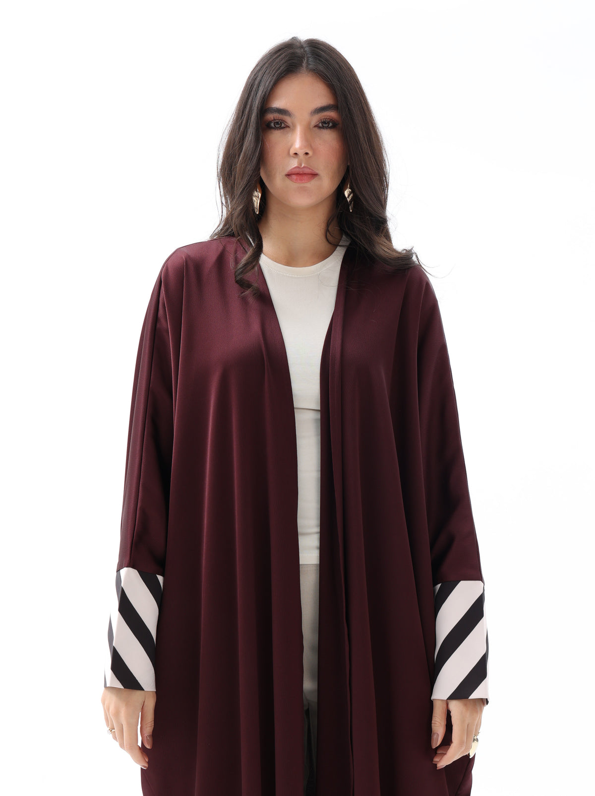 Línea Abaya — Line