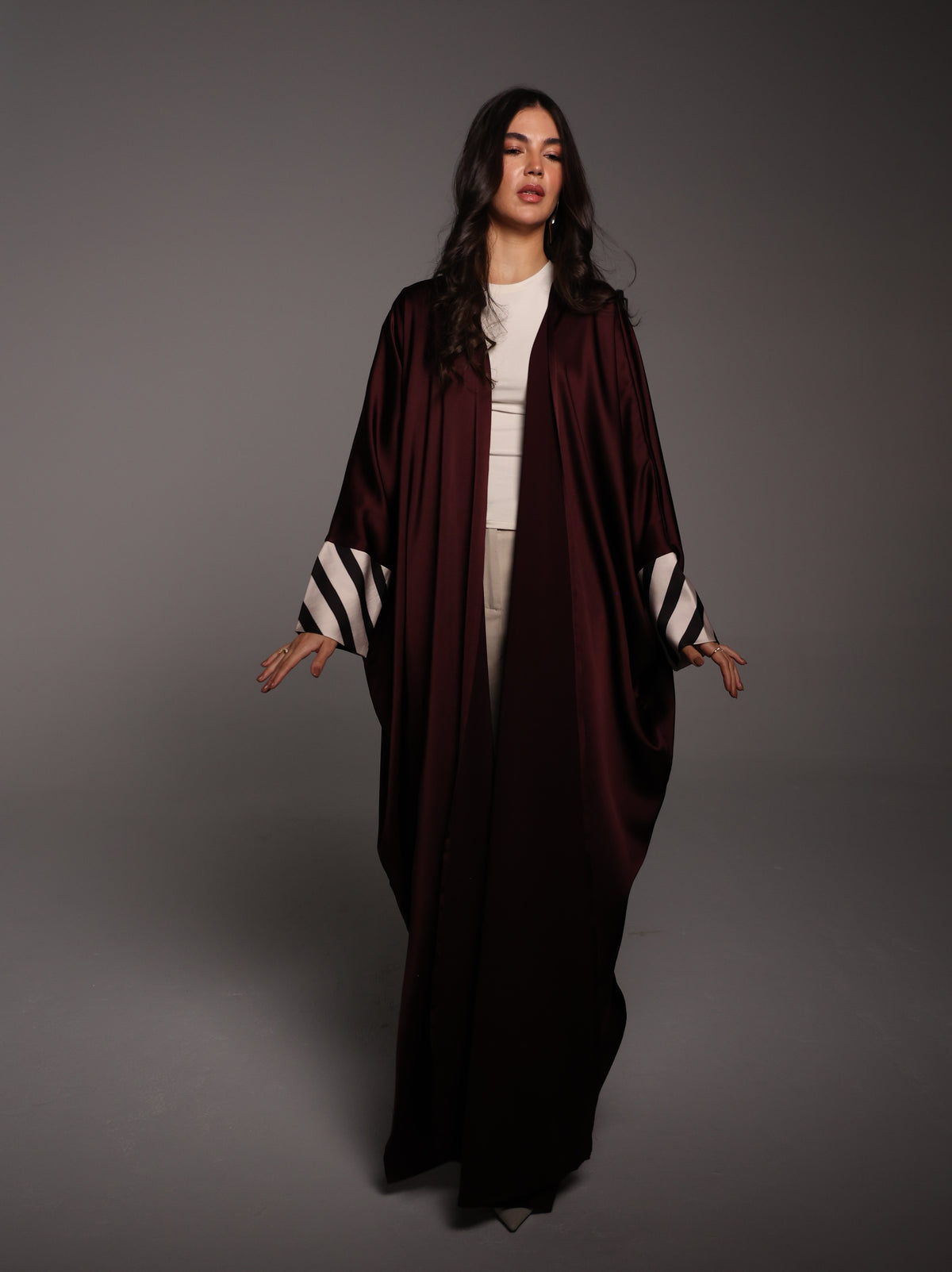 Línea Abaya — Line